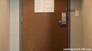 Solana a fiatal néger hölgyemény a castingon járt