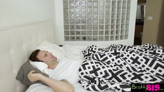 Perverz tini spiné a nevelő faterjával közösül