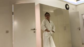 Orosz tini kicsike nőci seggbe kefélbe