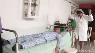 Anál kedvelő nagymamák - Teljes szexvideó