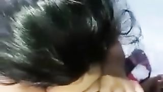 Amatőr kreol lány szopik
