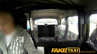 FakeTaxi - a pici lopós barna spiné megbánja amit tett