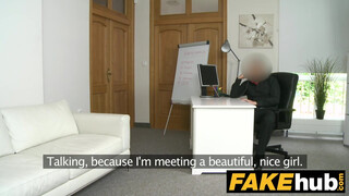 Fake Agent az orosz picike picsa Anna Rey istenien közösül