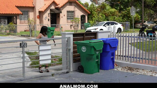 Nadia White fiatal pasival dug - Anal mom