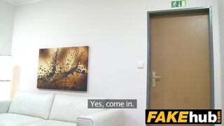Fake Agent - ártatlan fekete picsa és a kuki esete