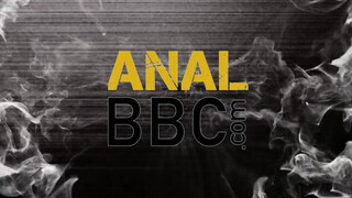 ANALIZED - Skylar Snow barna pélót kap a popsijába