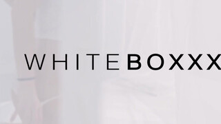WhiteBoxxx - kicsmellű picsa durván megkúrelva