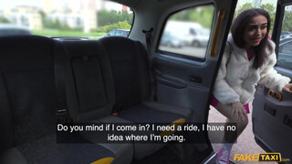 Fake Taxi - Vékony hatalmas kannás latin amerikai bige