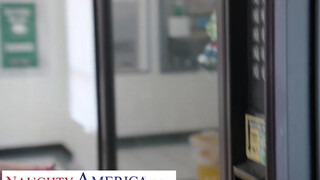 Naughty America - Catalina Ossa leszívatva