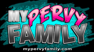 Skylar Vox a méretes csöcsű húgi - MyPervyFamily