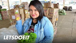Dagadt latin amerikai milf picsája mélyen megkúrva xiomarától